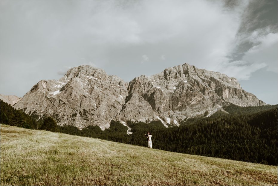 An intimate wedding in the Dolomites in Val Badia by Wild Connections Photography